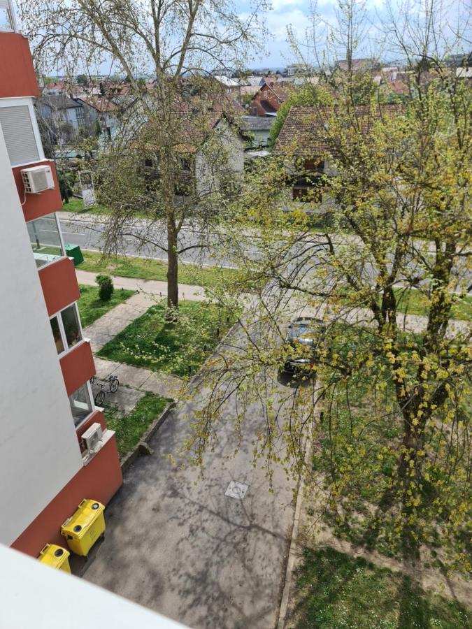 Apartman U Velikoj Gorici Zeljko Velika Gorica Exterior foto